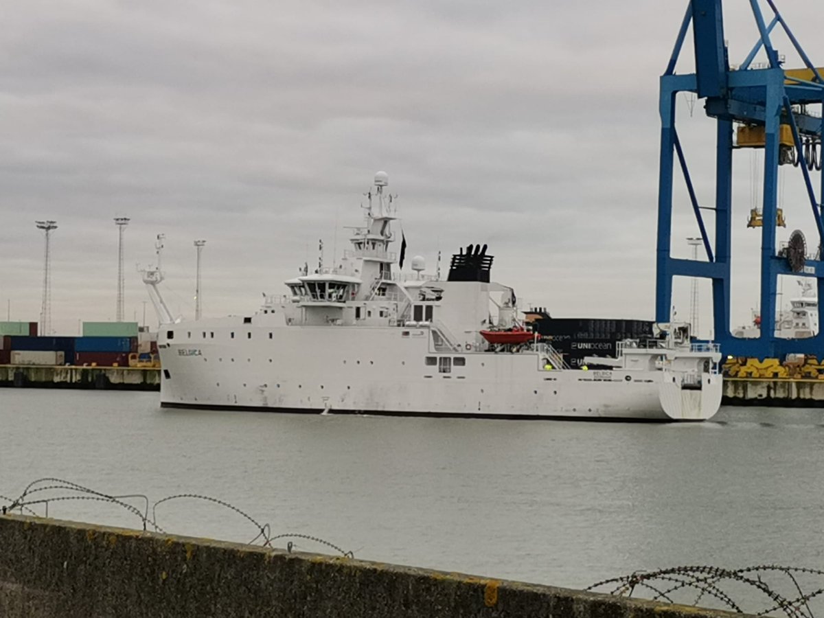 Finally our RV Belgica has arrived!
<a href="/TheBelgianNavy/">The Belgian Navy 🇧🇪</a> <a href="/HowBigIsBelgica/">HowBigIsBelgica.be</a> @RBINSmuseum
