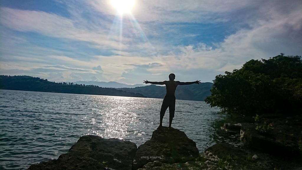 Nick_KingYNK's tweet photo. C'est le jour de mon anniv que je me rends compte de la chance que la nature ne cesse de nous offrir 12-12-2021๐ป, j'ai rรฉalisรฉ que j'ai fait de belles et riches rencontres cette annรฉe! Et Merci beaucoup d'exister pour moi, longue vie ร nous!
#MyBirthday #Dec12th #TchegeraIsland https://t.co/la55BglSn4