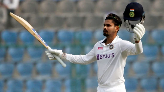 Sahil37201946's tweet photo. Before #shreyasiyer 's SA test, bangar was an intermediate senior player. #sanjaybangar pointed out that Shreyas Iyer will be confident after his performance in #NewZealand . #indvsnztest #INDvNZ 
Click https://t.co/F4aZ6Q5WAZ to watch the game video. https://t.co/8angbWLtlA