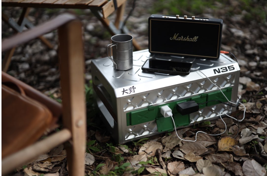 YakDyna's tweet photo. DYNAYAK N35

Power for Multi-Devices

With 1200Wh capacity and 1800W AC output, N35 is equipped with different ports.

We are coming very soon.......
Follow Us:
https://t.co/mmSJVgJwHo

 #DynaYak #powerstation #powersupply #outdoorpower #portablepowerstation #outdoorcamping https://t.co/TL6bCqFaN9