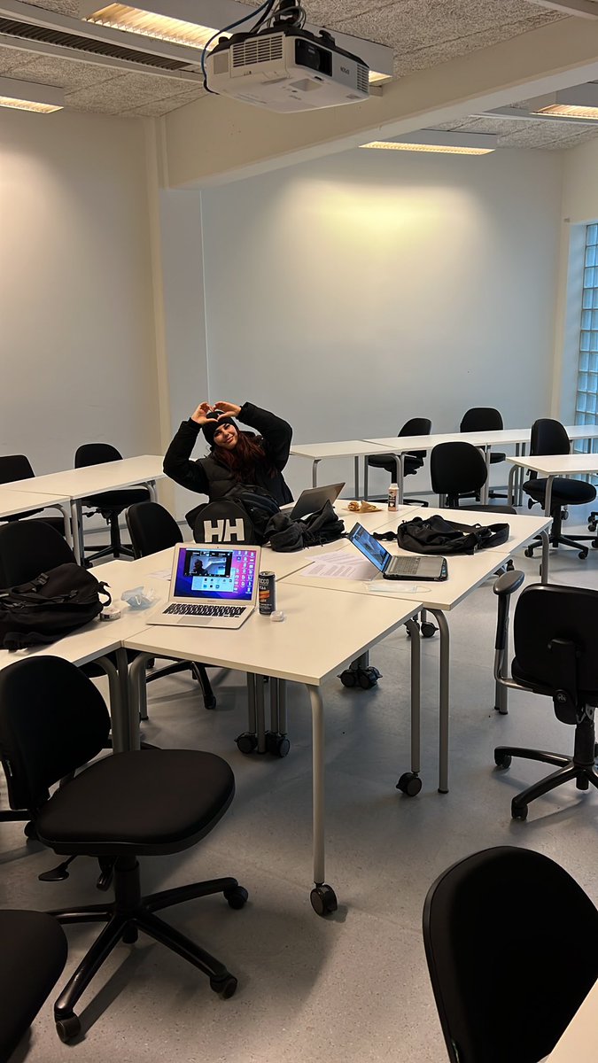 About to give the last presentation of the year! <a href="/MetropoliaBiz/">Metropolia Business School</a>