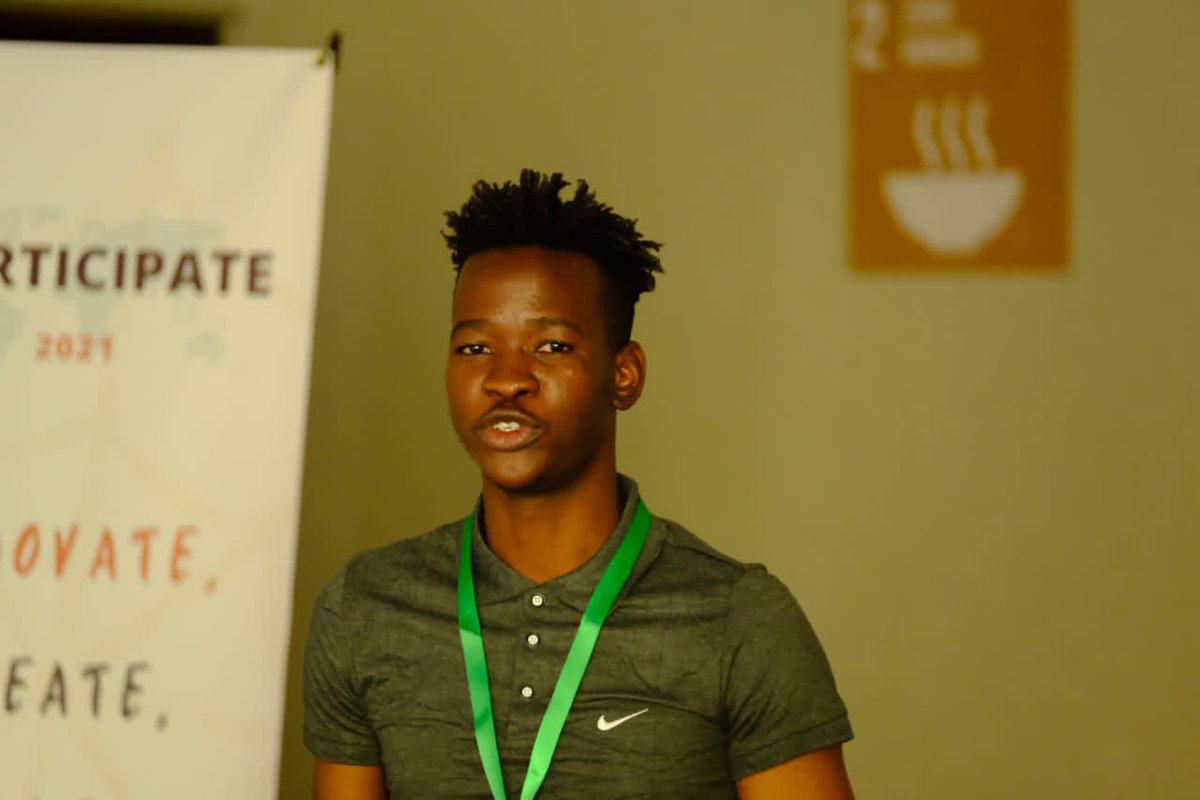 MemezaNetwork's tweet photo. #MCM 
@PoetSox 
- Wishing you a speedy recovery, great festivities &amp; a happy new year comrade! Of course in advance😉
Below is a poem from the three time @ByoArtsAwards nominee https://t.co/GqI5bFuUTv