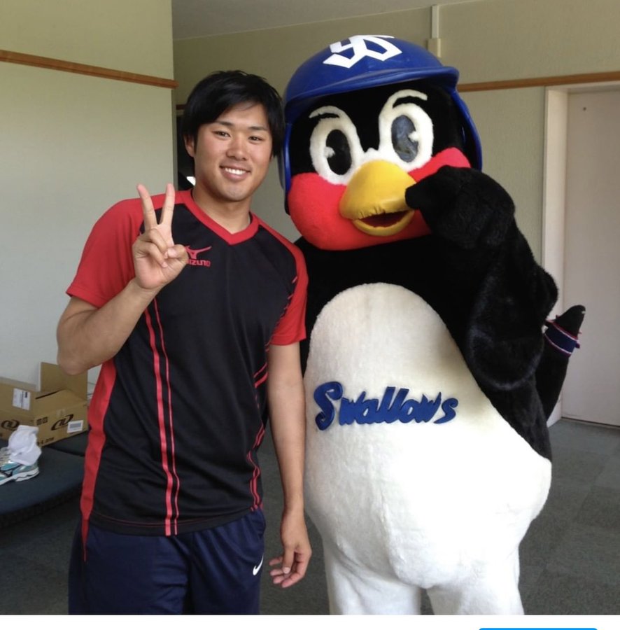 このツーショットめちゃめちゃかわいい つば九郎への旧友オファーにファン注目 Full Count 2