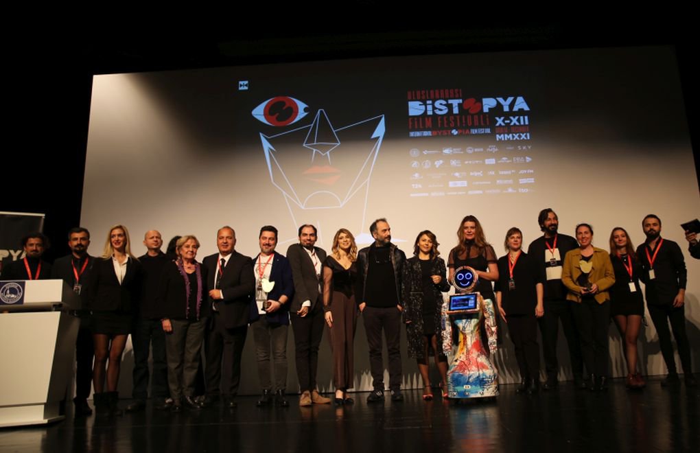 bianet_org's tweet photo. Uluslararası Distopya Film Festivali’nin (@Distopyaff) kazananları belli oldu  https://t.co/BpXo3r3ZS2 https://t.co/5wVgyBfW1b