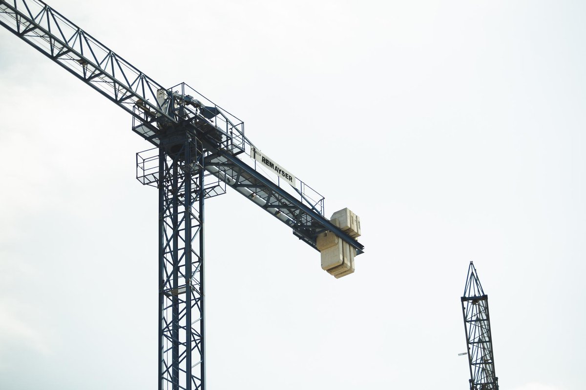 DONGRIFO's tweet photo. Los costes de la construcci��n aumentarán un 8% por la falta de mano de obra - https://t.co/J3bBIM2NXr https://t.co/4Gr2H1wVSk