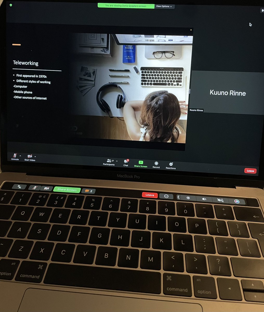 Watching my classmate <a href="/RinneKuuno/">Kuuno Rinne</a> and his group’s presentation ! 😊💪🏽 <a href="/MetropoliaBiz/">Metropolia Business School</a> #ebadegree #metropoliabiz