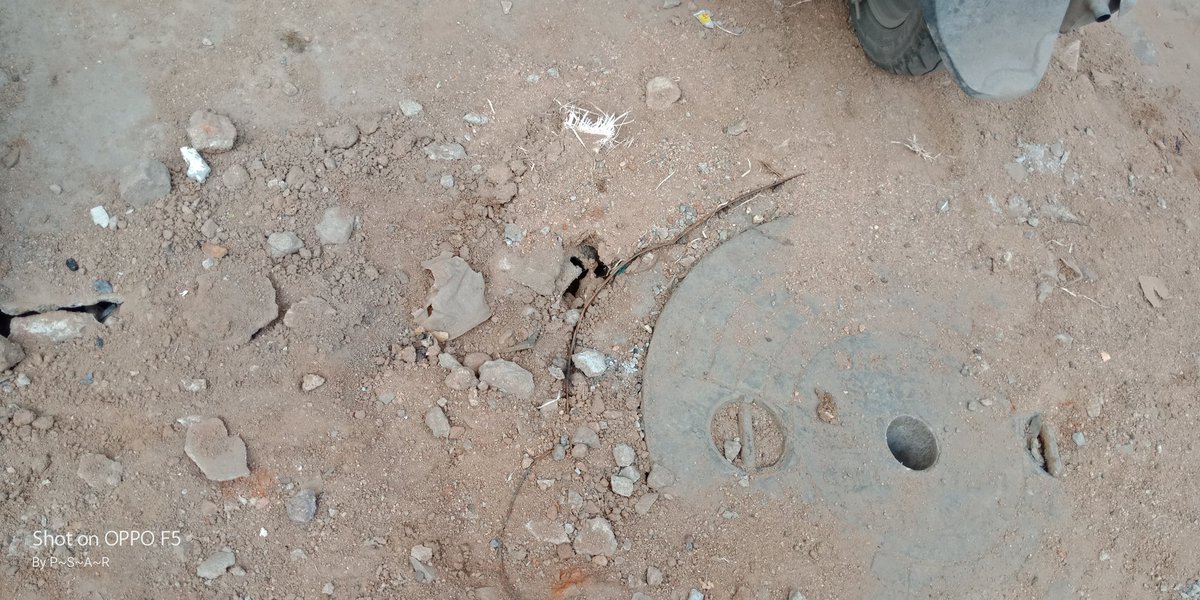 prakash2712's tweet photo. @HMWSSBOnline @Dc_Ghmc @GadwalvijayaTRS @CommissionrGHMC @TelanganaCMO 
Hi Namaste sir/madam, am residence of bank colony uppal recently water lane work done at bank colony X road opp SOI uppal nd left off without proper work done Who is going to do it as usual https://t.co/PV5hqV6rpx