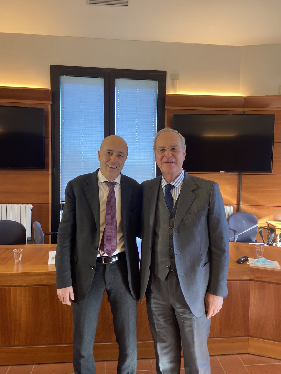 ItalianYearbook's tweet photo. The Board of Editors and the Editorial Committee of the IYIL congratulate Prof. G. Nesi on his election to the #ILC and express their heartfelt gratitude for his tireless work as Gen. Editor. They also warmly welcome the newly elected Gen. Editor Prof. R. Pavoni. @peppenesi https://t.co/tpka3INR9A