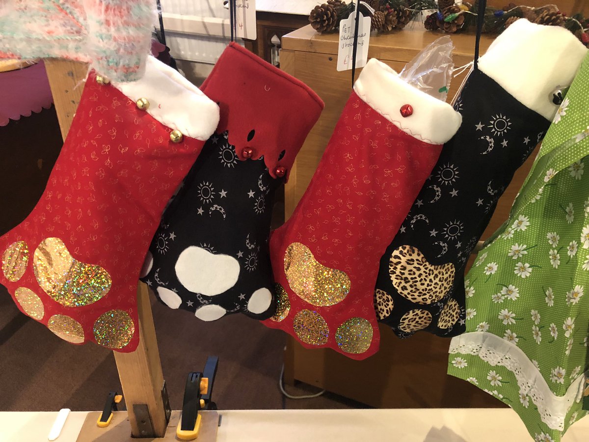 clithcmarket's tweet photo. Tues 9am - 12.30 December 14th our last Country Market of 2021 #Clitheroe #Xmas #CookCraftGrow #LANCASHIRE https://t.co/m6fSFCOjJP