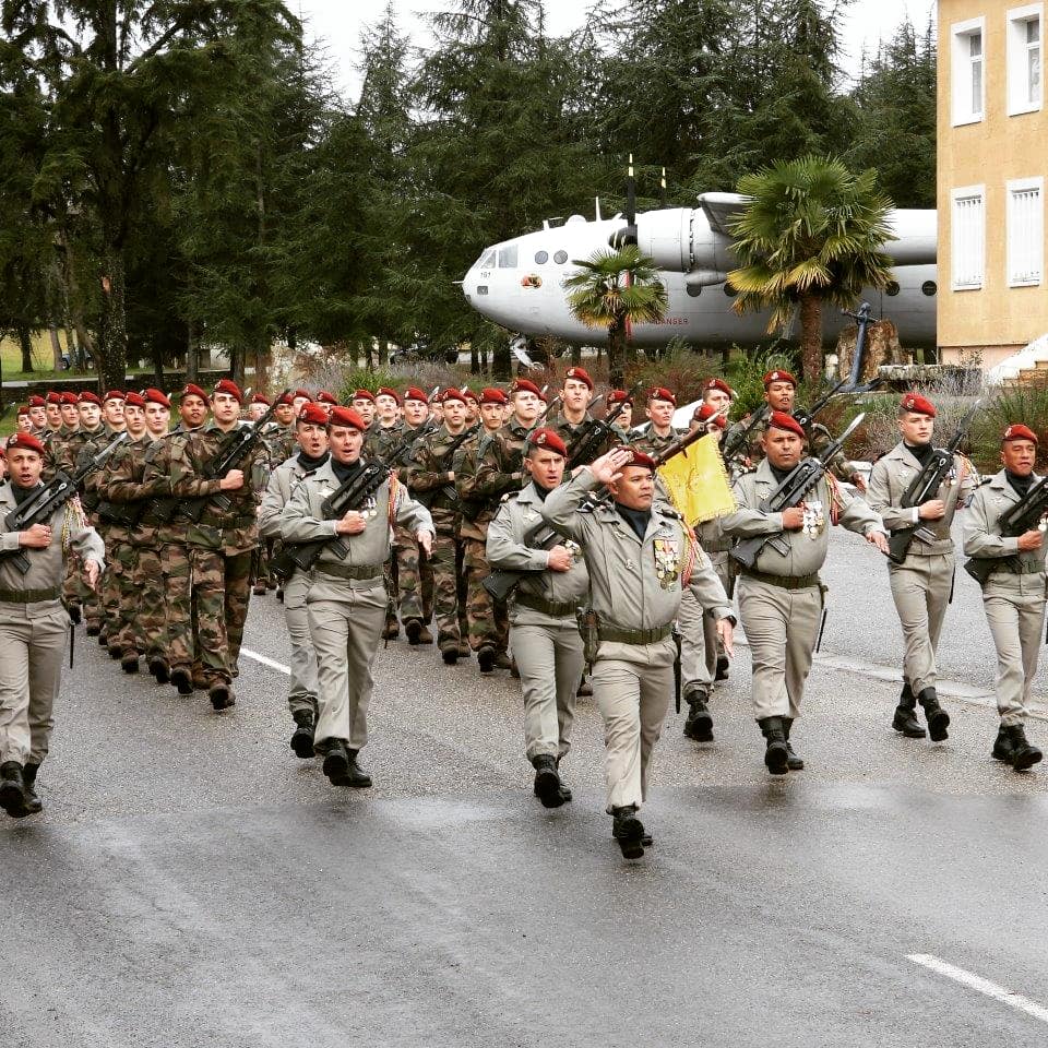 CFIM11BP_6RPIMa's tweet photo. Jeunes engagés vous voilà désormais Soldat de France, soyez fier de votre parcours au sein de CFIM 11e BP – 6e RPIMa. Vous voilà prêts à rejoindre votre régiment : #1RCP #3RPIMa #8RPIMa https://t.co/qVtJ2f0kyF