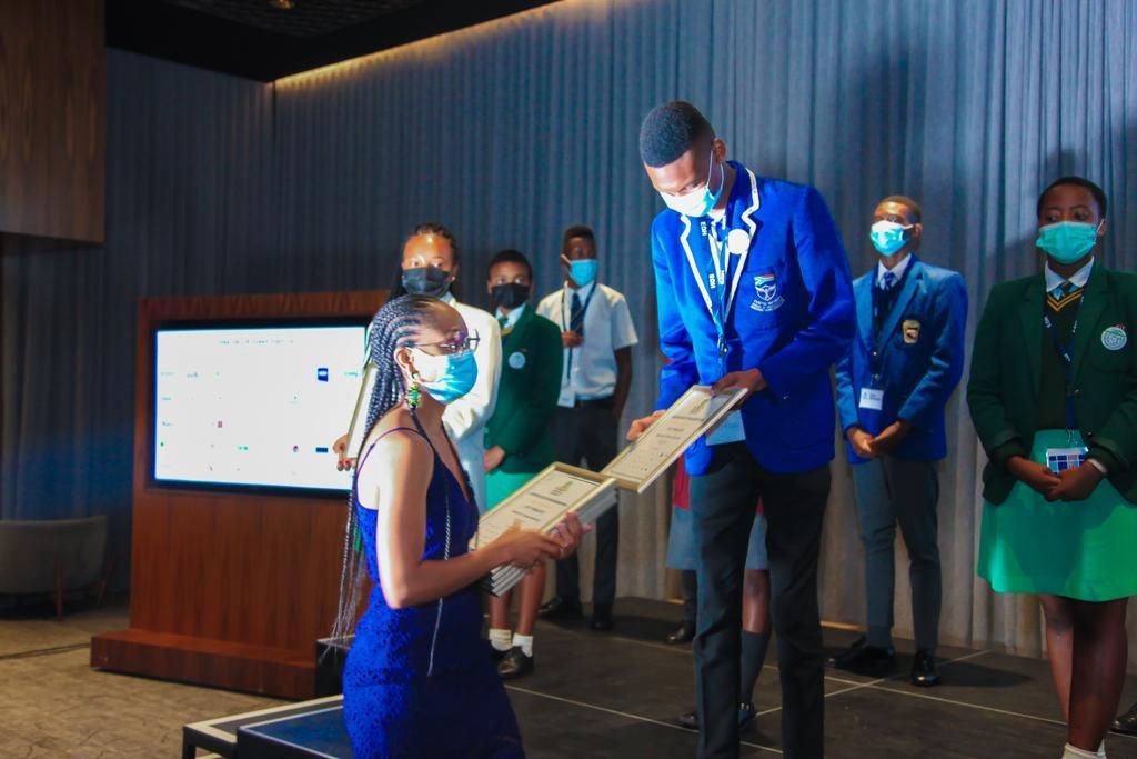 CHIETA_SETA's tweet photo. CHIETA has recently allocated an amount of R2 million in discretionary grants in support of this Youth Entrepreneurship programme.
12 000 learners from public schools across the country received entrepreneurship skills training.
#CHIETAAtWork #YouthEmpowerment #Collaboration https://t.co/vbOgFVDRkB