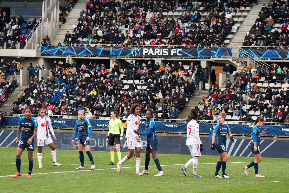PFC_feminines's tweet photo. Un bel après-midi dominical devant un public venu nombreux 😍🏟

🔵⚪#TeamPFC https://t.co/LsWdFsIDNw