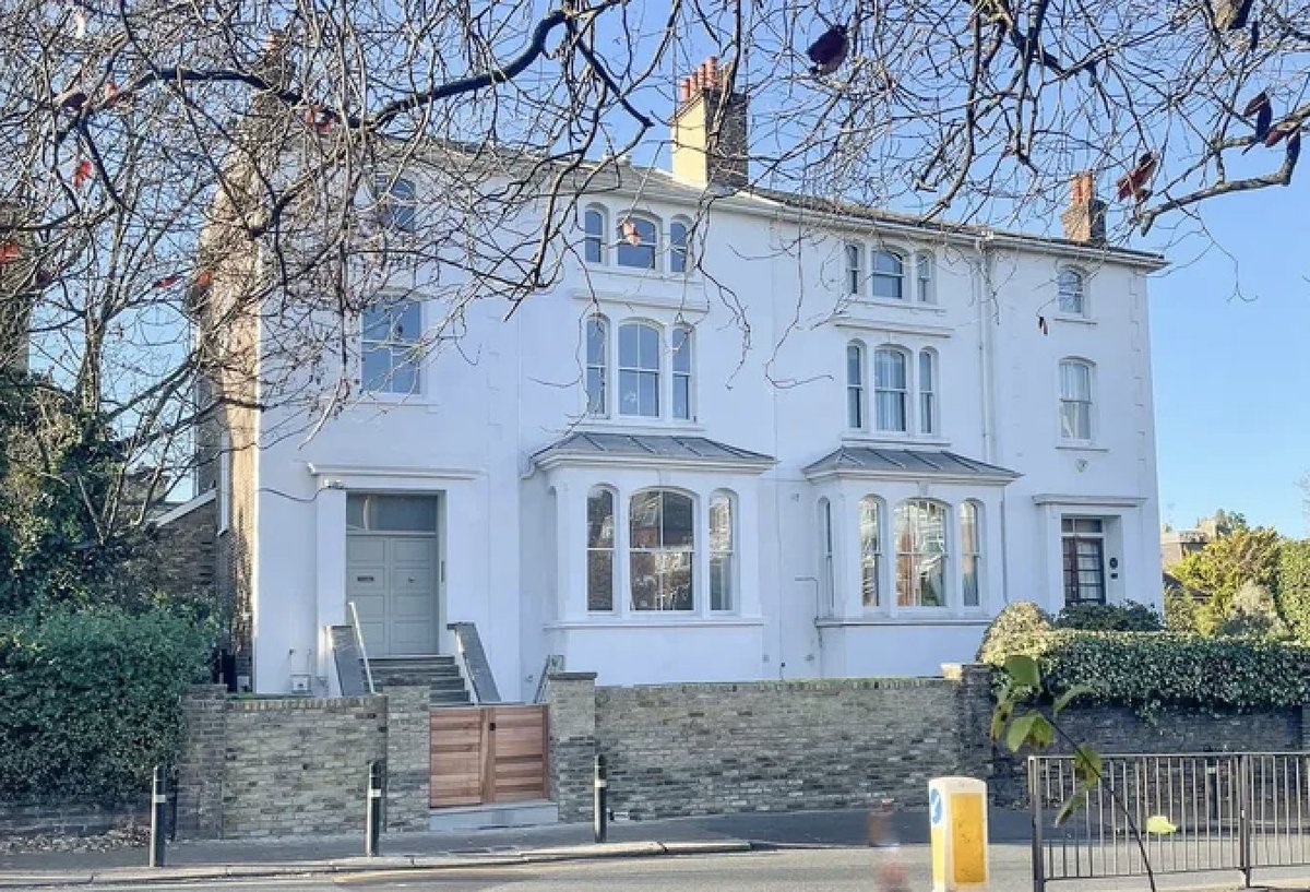 London Buying Agent (@edingtonsltd) on Twitter photo Morning Folks. 💥 Exchange of Contracts 💥 for delightful clients from The US looking for a second home in Putney. Thank you to our friends at <a href="/WarrenProperty/">Warren Property</a> for steering us through what was a speedy transaction #anotherhappyclient Morning Folks. 💥 Exchange of Contracts 💥 for delightful clients from The US looking for a second home in Putney. Thank you to our friends at <a href="/WarrenProperty/">Warren Property</a> for steering us through what was a speedy transaction #anotherhappyclient