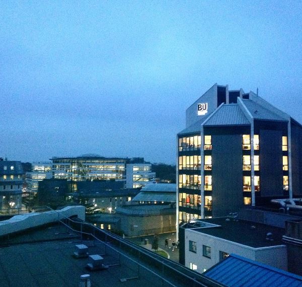 bournemouthuni's tweet photo. Over the winter break we close down most of our campus to reduce our environmental impact &amp; ensure buildings are secure. For those areas we’re closing, we will shut down at 5pm on 21 December &amp; re-open at 8am on 4 January 2022.  More info here: https://t.co/Lh2li8IavU https://t.co/TPK9Qbg40A