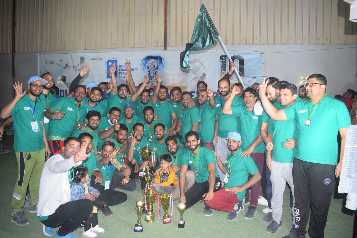 fraternity_ksa's tweet photo. India Fraternity Forum Riyadh, Saudi Arabia organized winter Sports 2021 on 10th December 2021. All the chapter captains received different color flags from their chapter president &amp; Karnataka chapter won the overall championship of winter Sports 2021.
#SaudiArabia
#India
#IFF https://t.co/WsfZGDfm2C