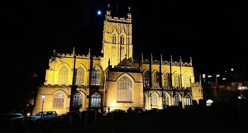 RalphWilliamsCT's tweet photo. Two very different messiahs over two days! Lovely to sing chorus/solo with @Eboracumbaroque down @GMPriory and then soloing down @StDavidsCath with @CorDyfedChoir and @BSinfonietta 😀 what a way to get into the festive spirit this Christmas! 🎄🎄🎄🎄🎄🎄🎄🎄🎄🎄🎄🎄🎄 https://t.co/CBWme8QkrW