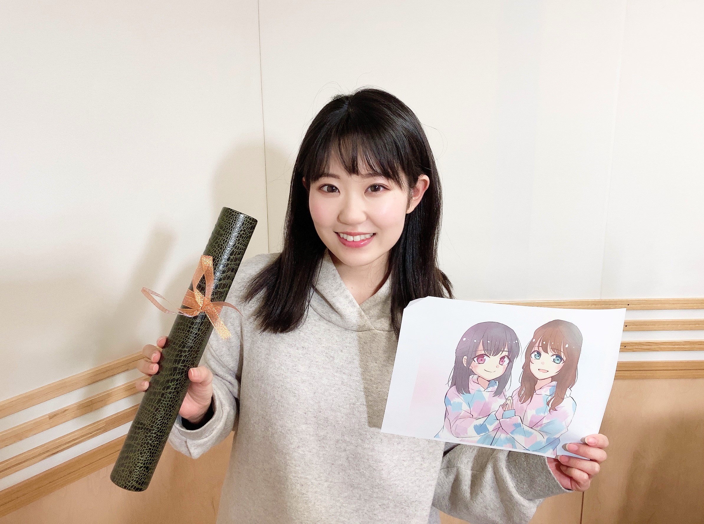 東山奈央のラジオ リビング お聴きいただき ありがとうございました 一番いい音がしたのは たくあん でした 皆様たくさんのお便りありがとうございました お写真はリスナーさんからいただいた素敵なイラストと寄せ書きです Agqr At Living