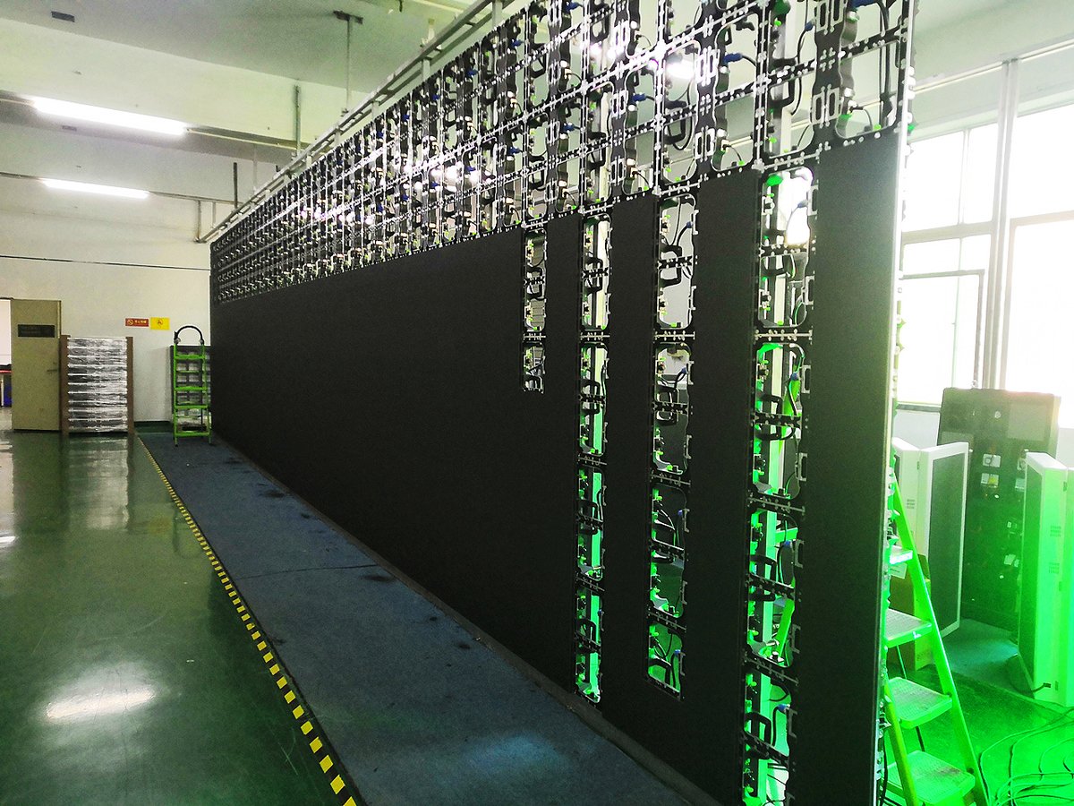 GotechLedScreen's tweet image. 40SQM P3.91 indoor rental led display,Nation Star Copper Wire led lamps,3840Hz,CE Power Supply-500*500 Private die castiong aluminum cabinet.#rentalleddisplay #ledscreen #stageleddisplay