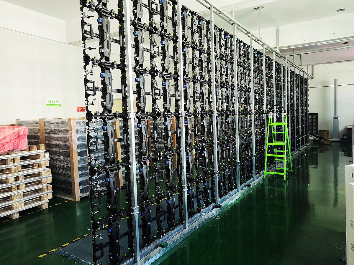 GotechLedScreen's tweet image. 40SQM P3.91 indoor rental led display,Nation Star Copper Wire led lamps,3840Hz,CE Power Supply-500*500 Private die castiong aluminum cabinet.#rentalleddisplay #ledscreen #stageleddisplay