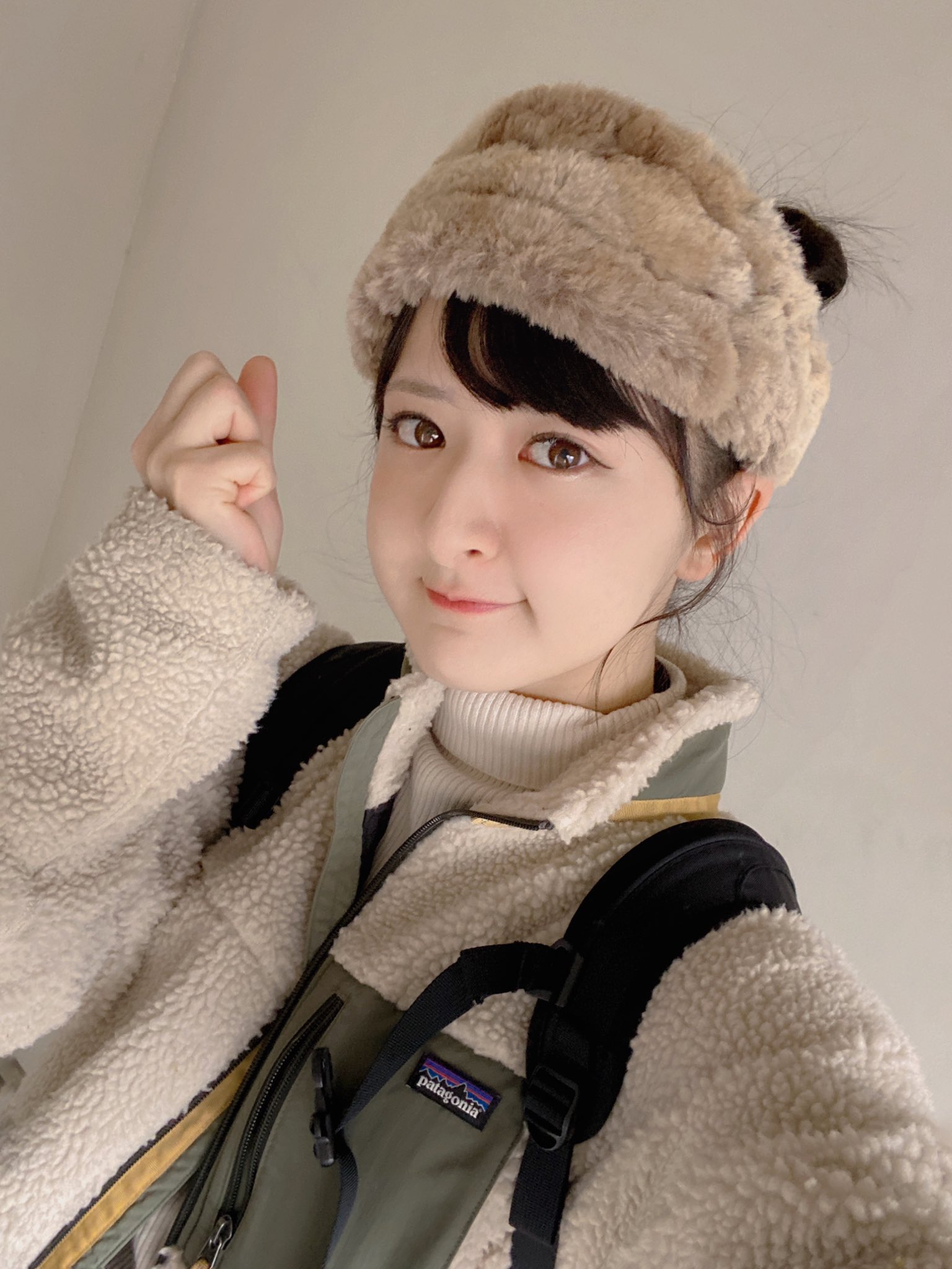 むぎ 寒いのは苦手だけど 冬服はモフモフになれるので 好きです T Co Btoixjngox Twitter