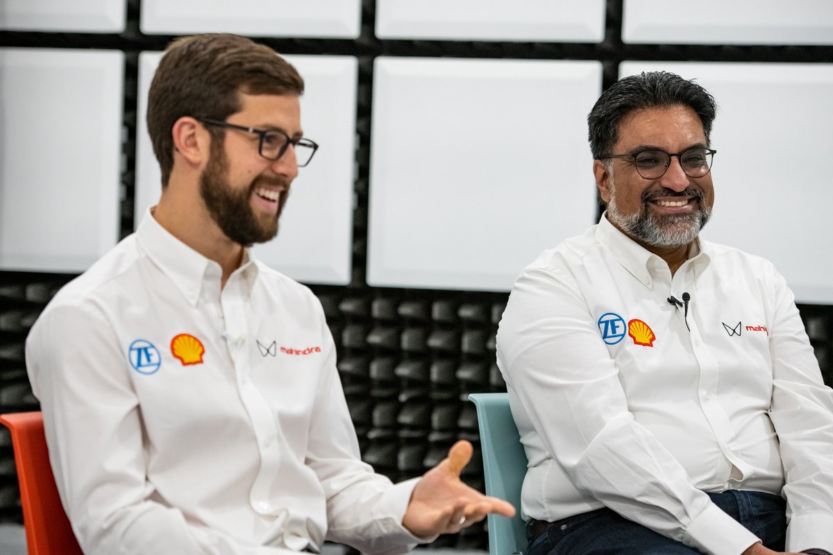 MahindraRacing's tweet photo. Have you watched our latest Straight Torque episode featuring our two drivers and Team Principal? π
Find out what Simsy and Dilbagh are smiling about and catch up here β‘ https://t.co/A4LQRbtE1R
#StraightTorque #Podcast #Passioneers https://t.co/lQabgHDYZ5