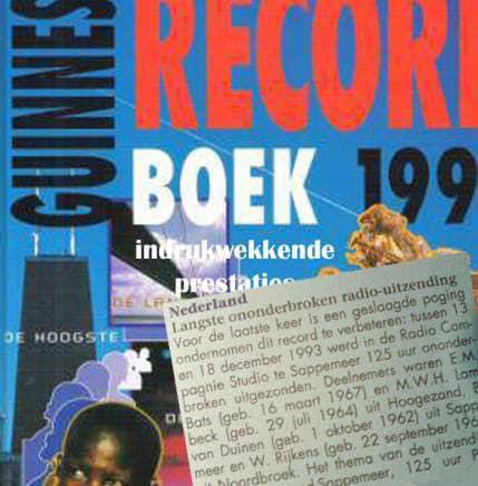 ericbats's tweet photo. Vandaag precies 28 jaar geleden begonnen we bij de lokale omroep aan een bizarre uitzending die 125 uur zou duren en nog altijd staat vermeld in het Guinnes Book Of Records. #recordpoging #radiocompagnie #sappemeer @Middengroningen https://t.co/KQRBglflqs