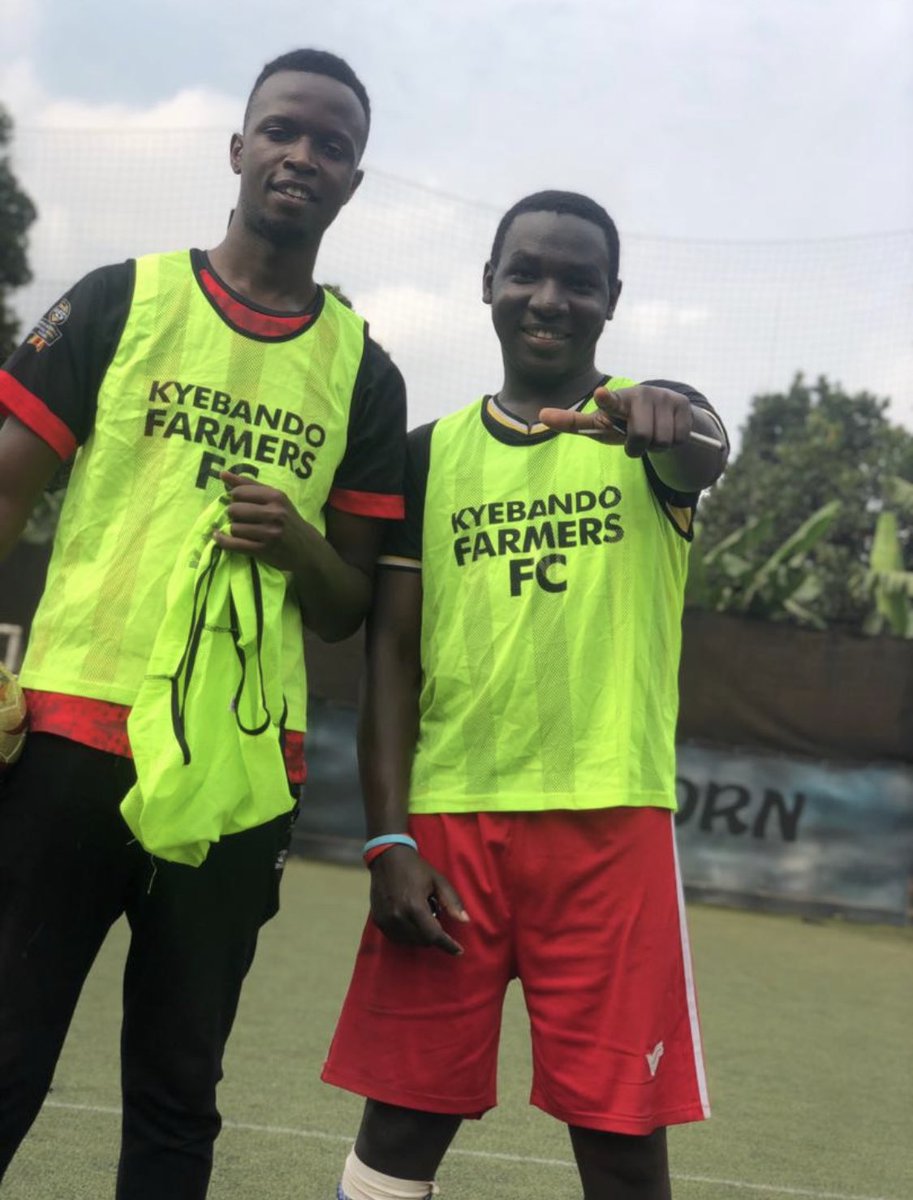 Kyebandofarmers's tweet photo. Birthday blessings to the Duke of Lira @fernandokeng may the new year be as good and solid as your defensive skills. 
Let your spirit soar, conquer @KakuhikireAllan Allan’s recommendations the same way you conquered Mt.Muhabura. 
Enjoy your day bro. #WearekyebandofarmersFC https://t.co/Z1yA4lMGwf