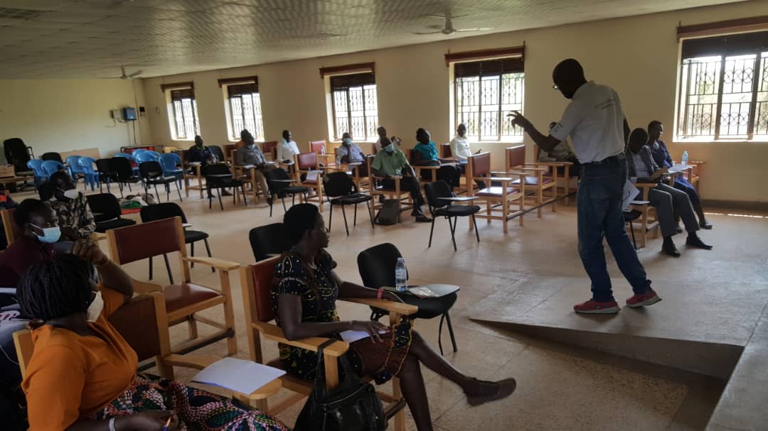 SamashaUg's tweet photo. "Cases of sexual Violence are High in  Agago district and they are settled in community" Oyella Grace ,Midwife - Adilang HCIII #ANSWERproject @MarieStopesUg https://t.co/JhHFNpsMXg