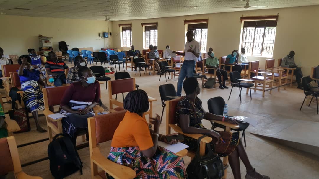 SamashaUg's tweet photo. "Cases of sexual Violence are High in  Agago district and they are settled in community" Oyella Grace ,Midwife - Adilang HCIII #ANSWERproject @MarieStopesUg https://t.co/JhHFNpsMXg