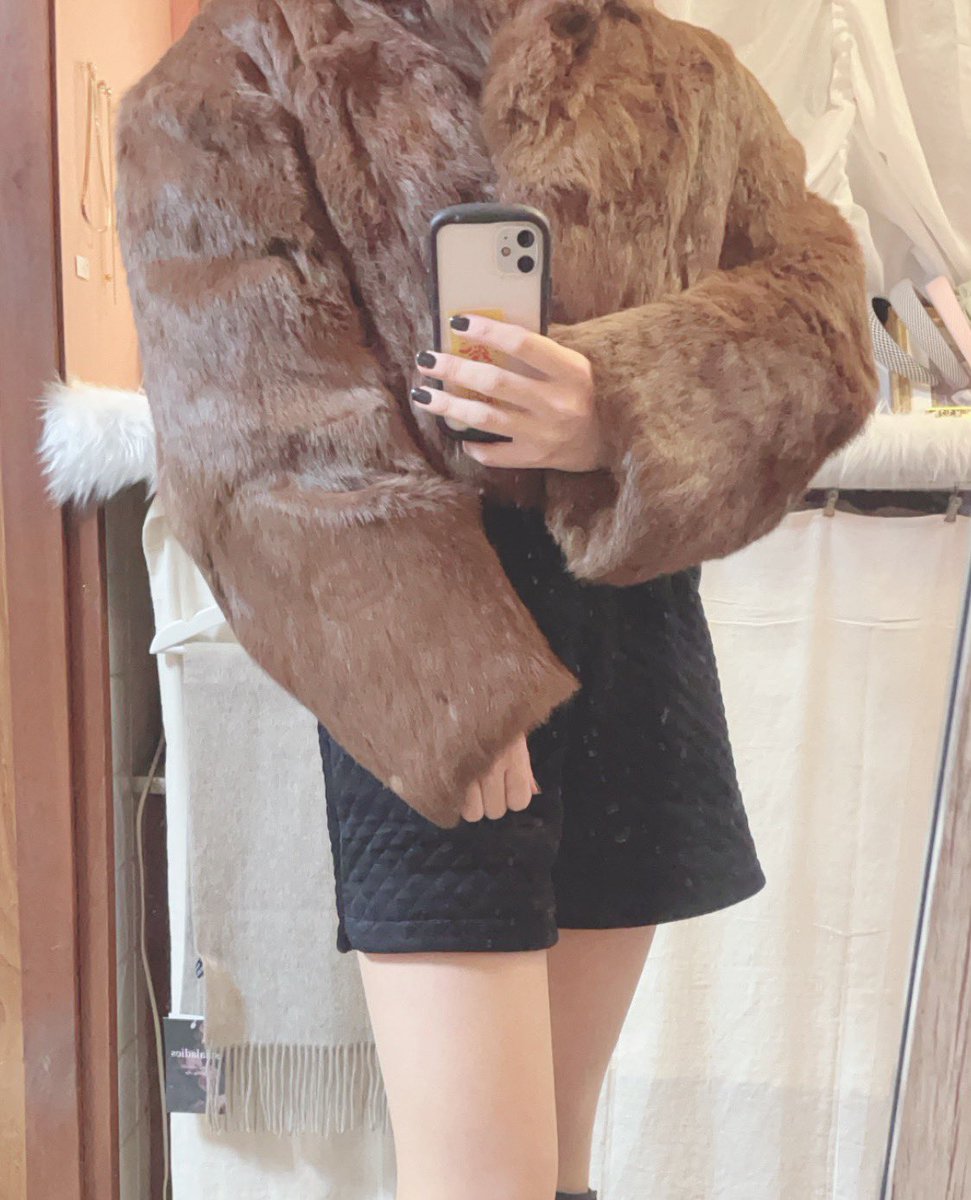_rionnn__'s tweet photo. 本日もご来店ありがとうございました💌
スタッフおすすめアイテムのご紹介です💘💘
是非店頭まで見にいらしてください💌 https://t.co/rBmByqumIc