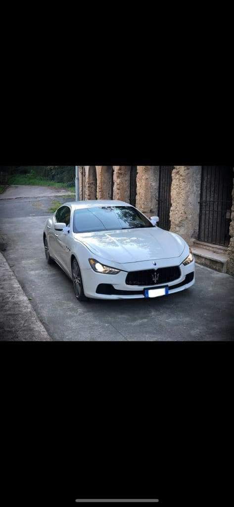 Maserati Ghibli bianca
Per il tuo #matrimonio
In promozione sul nostro sito web
valentinaviaggiautonoleggi.it