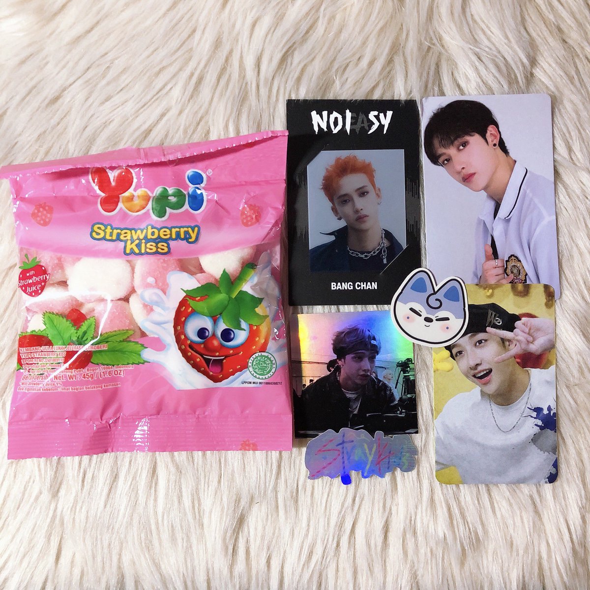 nine7cart's tweet photo. ☁︎˖ ࣪ #maya_mails ˖ ⊹ ࣪
𓏔 chan sip chin polas
to my first ina buy, thank you for being so nice and accomodating 🤗 i was ready to let them go but you helped me all throughout 🥺 i also love the freebies! til our next transaction ✨ mahal din kita so muchy~
@christaIino https://t.co/8cYcW1WlZV