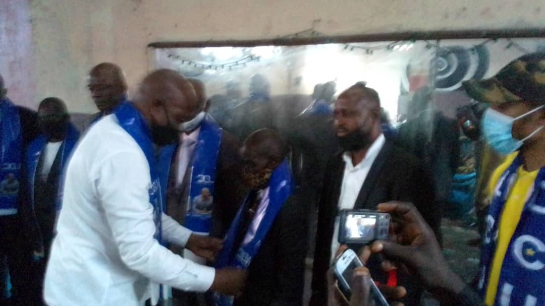 LigueDcu's tweet photo. Le Coordon @manya_serge  a présidé l'événement de l'installation des membres du Comité de la Fédération KIMBANSEKE. Ils ont été investis par le Secrétaire National Freddy Kafuidiko L'IMMORTEL qui a représenté le SeGé @herve_bononge .
Heusement qu'aujourd'hui et demain c'est NOUS https://t.co/YyTDvOPrr3