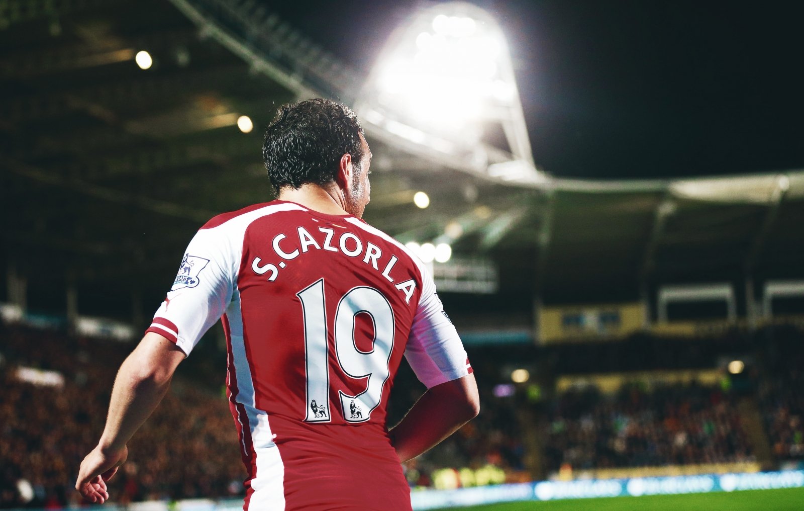 Happy birthday to one of the silkiest players on the planet, Santi Cazorla. He turns 37 today!   