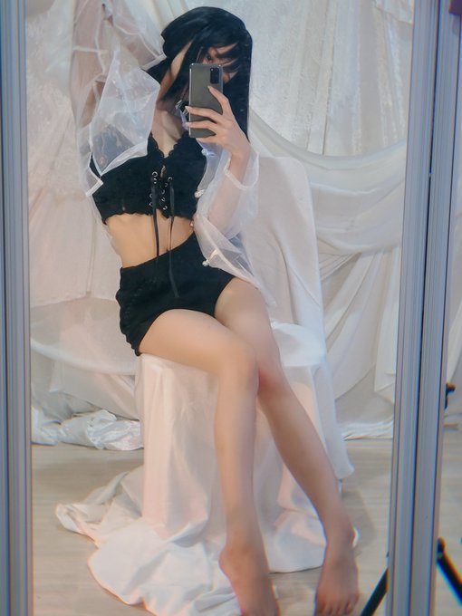 コスプレイヤーしろさきのTwitter画像38