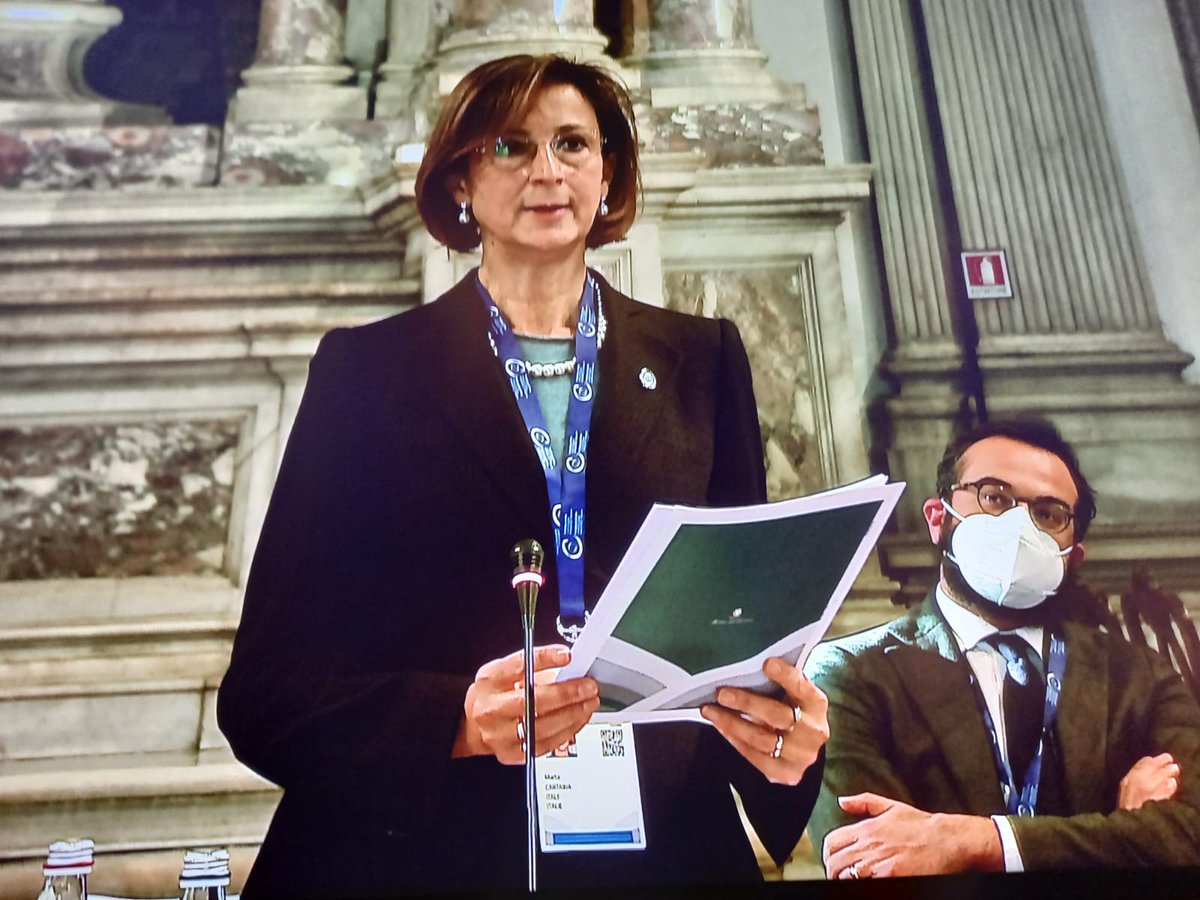 Conférence des Ministres de la Justice organisée par la présidence italienne du <a href="/coe/">Council of Europe</a> sur le rôle de la justice restaurative en Europe. Merci à la Ministre Cartabia <a href="/ItalyMFA/">Farnesina 🇮🇹</a> <a href="/ItalyatCoE/">Italia al CdE</a> pour un accueil magnifique à Venise, dans la salle où la @VeniceComm siège 4x par an