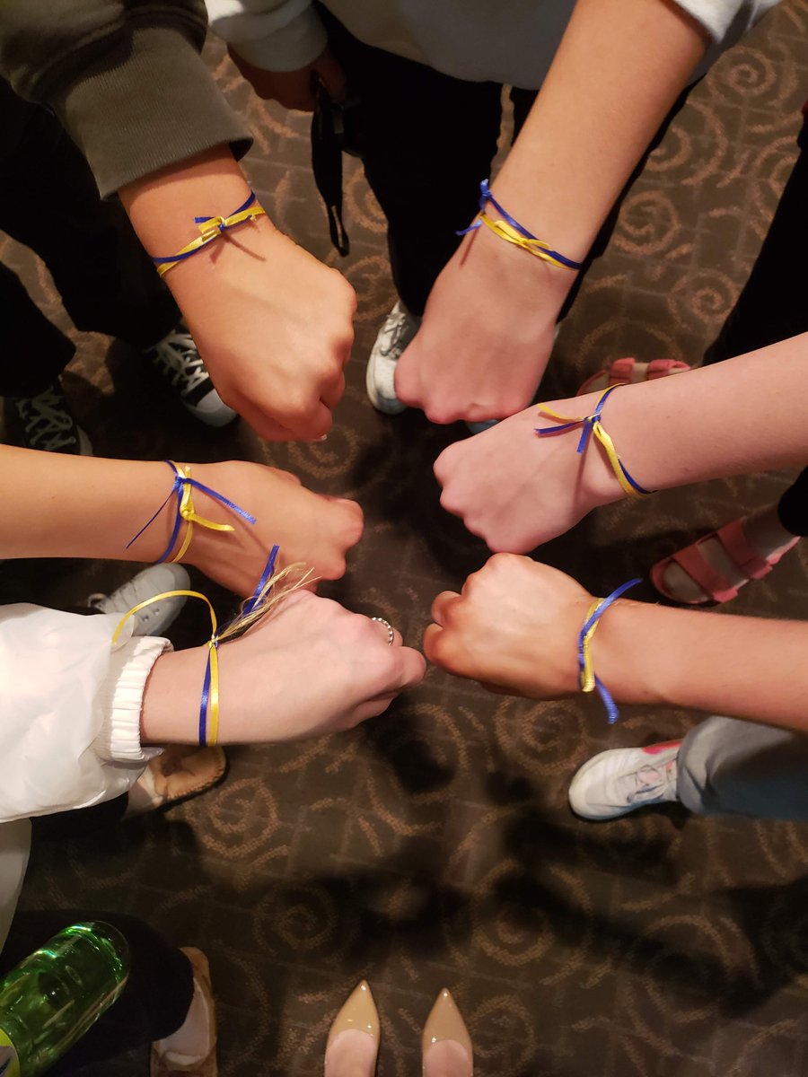 novidance's tweet photo. This Friday NDC hosted our annual Collaboration Concert. The dancers dedicated their performance to the Oxford Community by wearing blue and gold ribbons #OxfordStrong https://t.co/HBCvOuRLPn