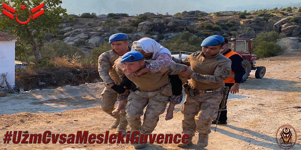 alitilkici38's tweet image. #UzmCvsaMeslekiGuvence Gelecek kaygısı olan bir meslekte verimli olmak ve ileriye yönelik planlama yapmak mümkün değildir.Yarın hiçbir sebep yokken bir amir çıkar seni attım der.Sadece bu sebepten bile bu Uzman Çavuşların haklarının verilmesi elzemdir.