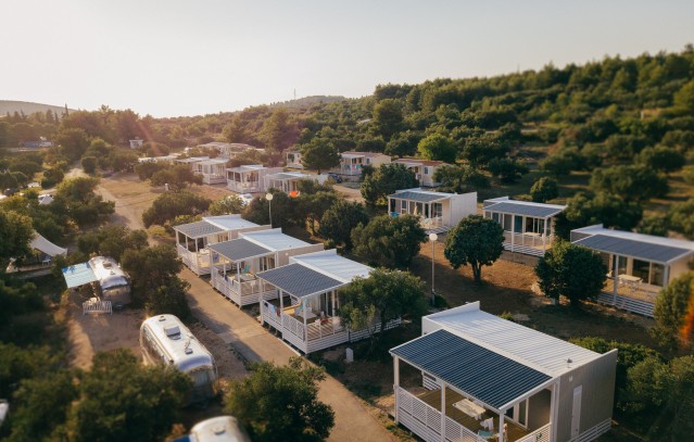Suncebeat New Horizons 2025 (@suncebeat) on Twitter photo ONSITE ACCOMMODATION ON SALE NOW FOR <a href="/SUNCEBEAT/">Suncebeat New Horizons 2025</a> 2022!!!
Via thegardencroatia.com/event/suncebeat ONSITE ACCOMMODATION ON SALE NOW FOR <a href="/SUNCEBEAT/">Suncebeat New Horizons 2025</a> 2022!!!
Via thegardencroatia.com/event/suncebeat