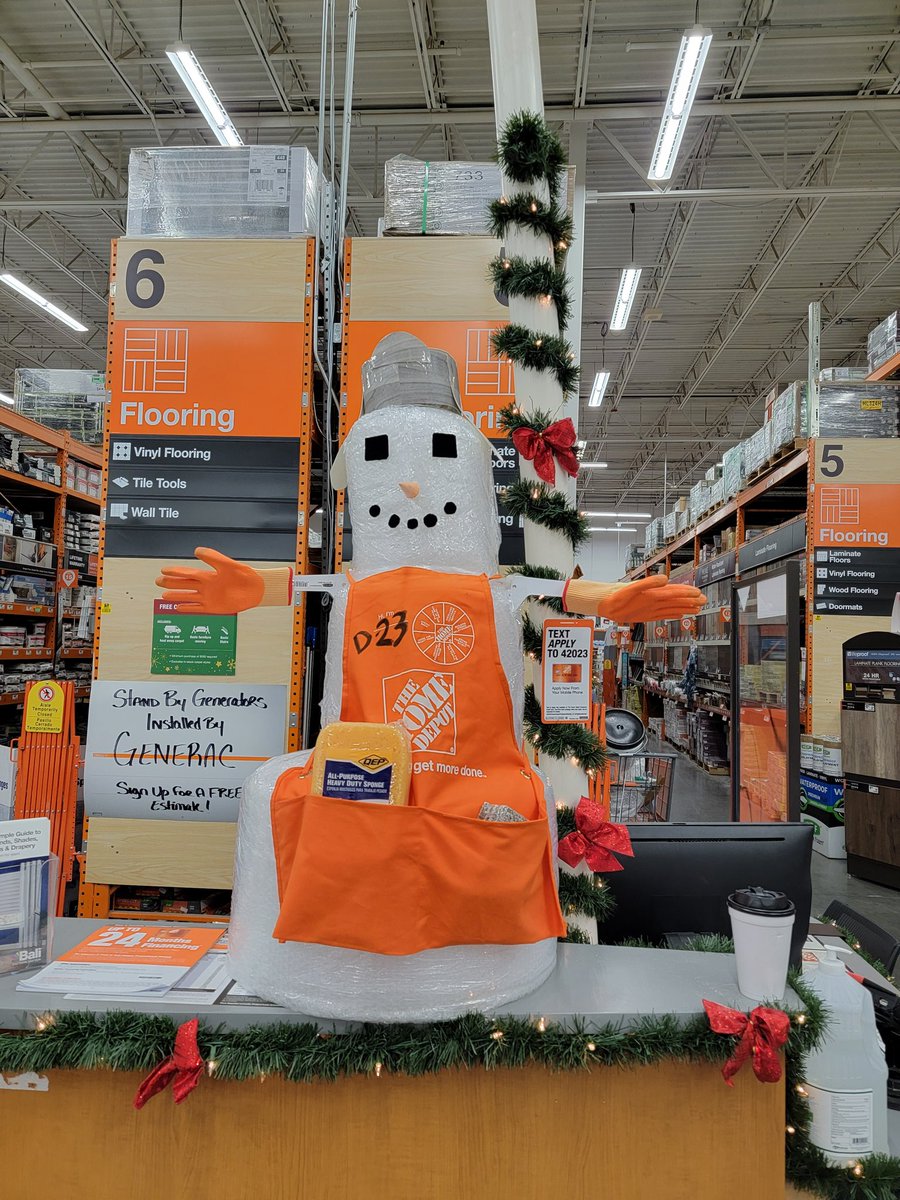 monseadams's tweet photo. Build a snowman contest store 3909...very creative ideas from associates.
@Meador3909 @AOstie @jodievans262 @BeauTrammel https://t.co/nnQI8LHOe6