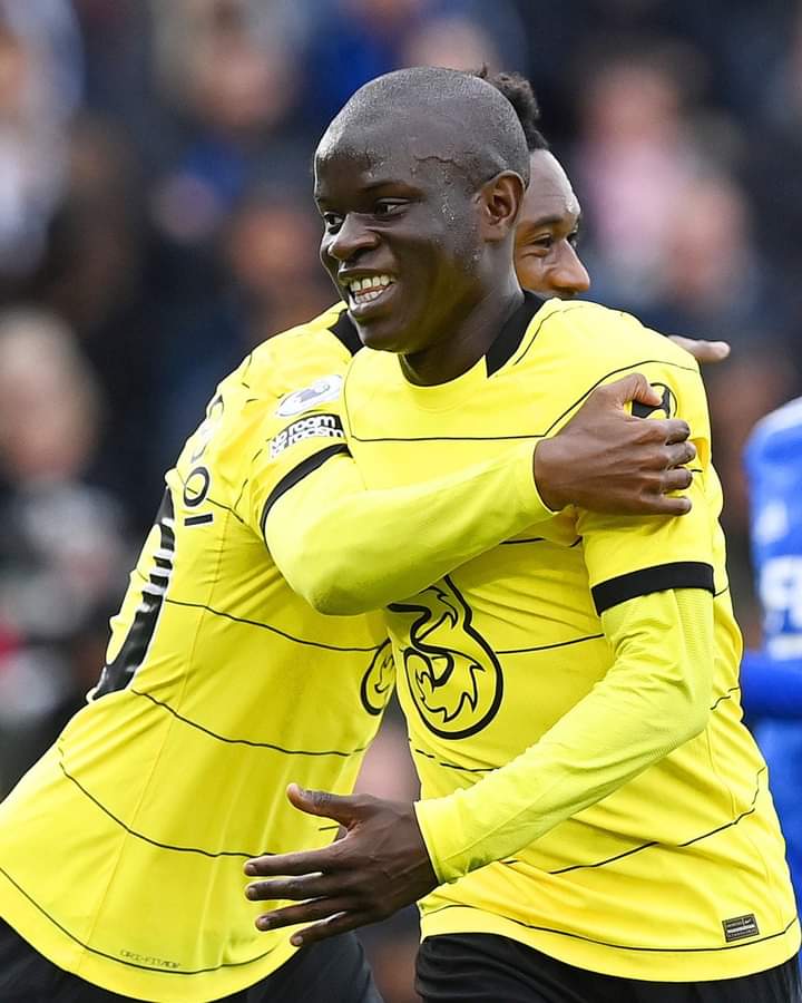 Lawrett89725971's tweet photo. BREAKING: N’Golo Kante is returning on Tuesday and Chalobah is in contention to make the squad on Thursday.
Can't wait for Kante's return! Welcome back my beast.
https://t.co/k11AzLRVMA
Kante #ZenChe Kovacic Chelsea Tuchel #CFC Rudiger Werner Ziyech https://t.co/Nwj12plC28