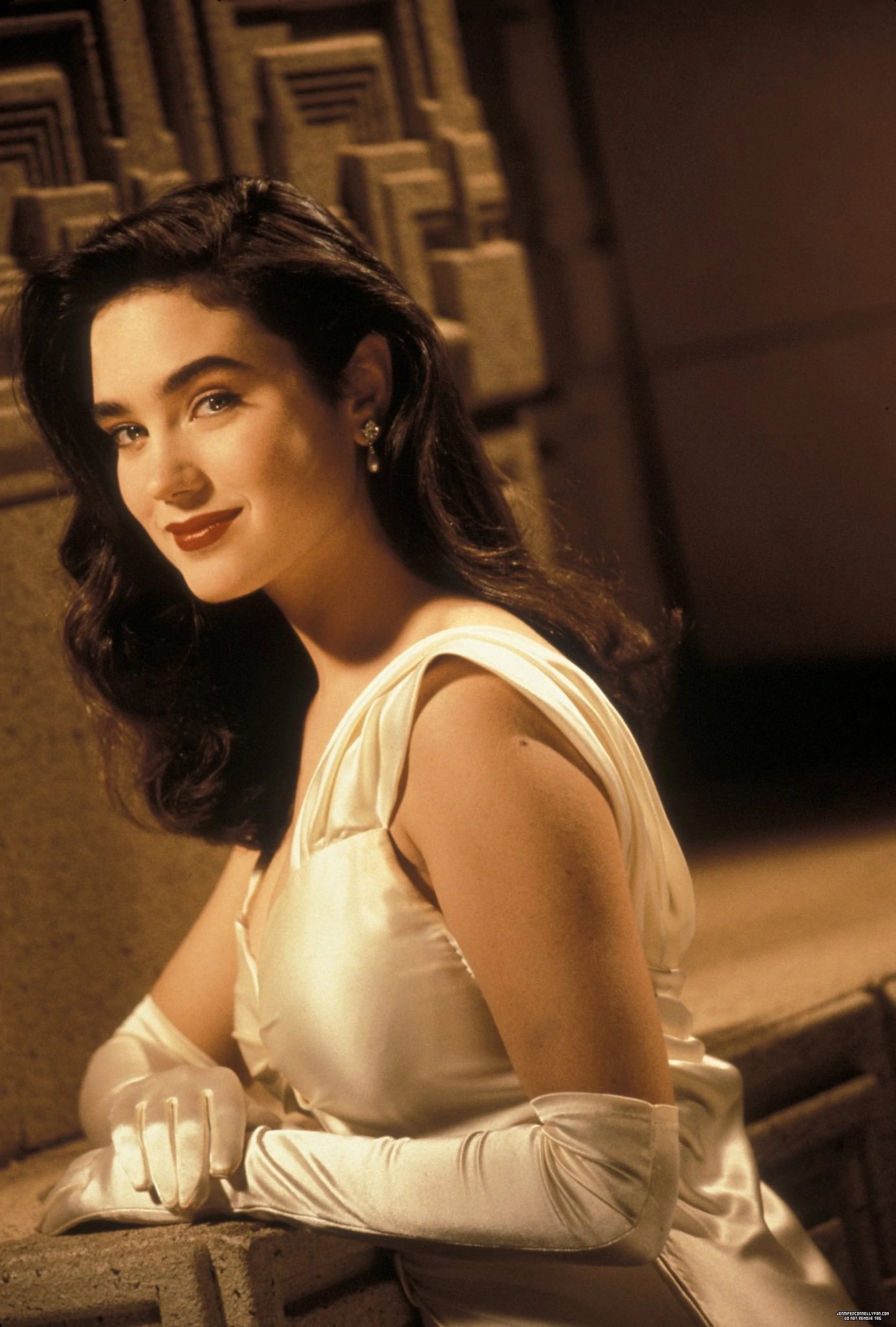 Happy birthday to our favorite leading lady, The lovely Jennifer Connelly! 