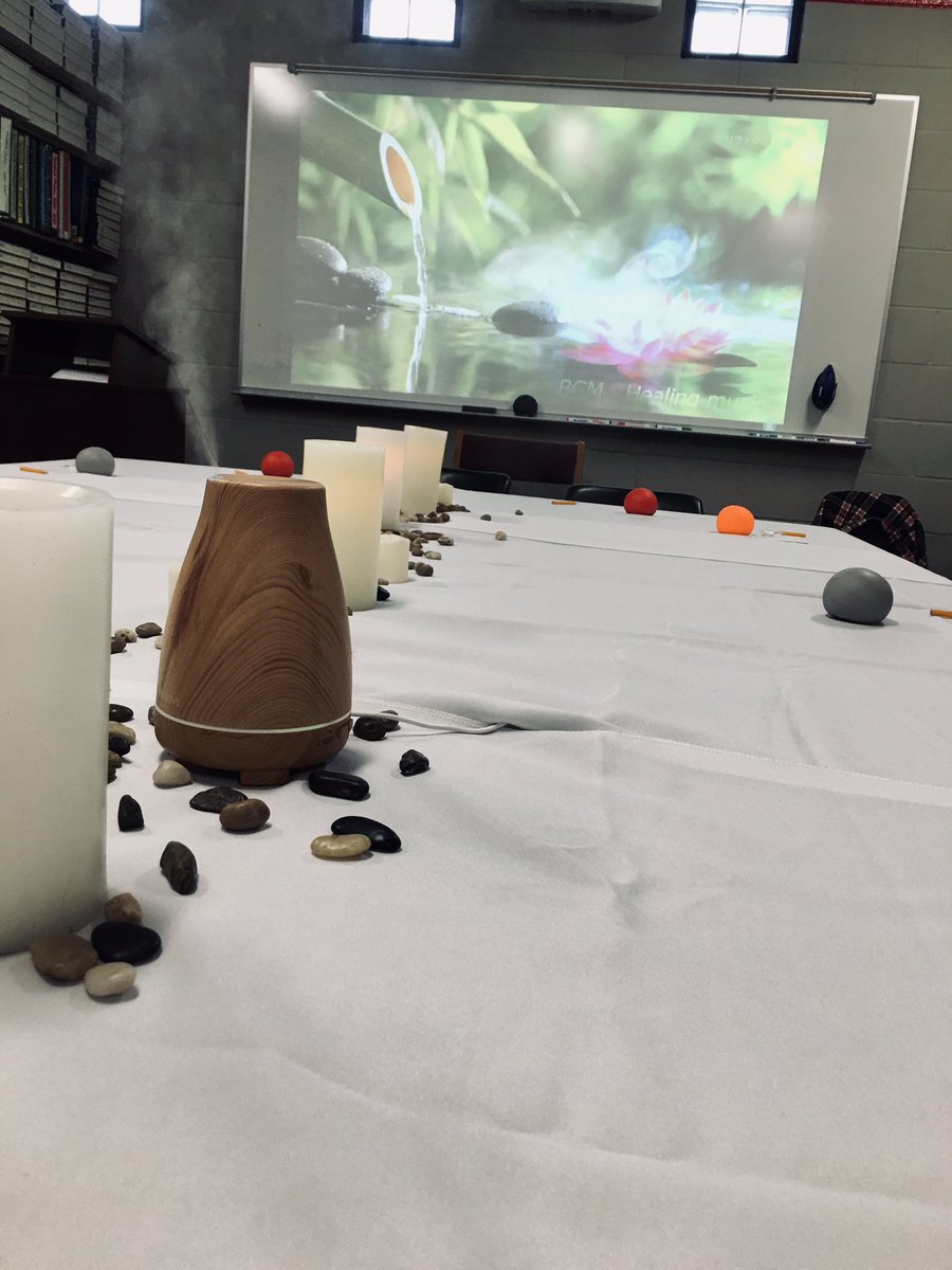 ehsBookBlast's tweet image. Meditation Monday. Last day of De-Stress activities in the Library. Come unwind, relax &amp;amp; just breath….
Guided meditation in the upstairs Library. Bring a friend. Before school, lunch time, &amp;amp; after school. @asbEtiwanda @etiwandalibrary @etiwandanews @EtiwandaRed @ChaffeyLearning