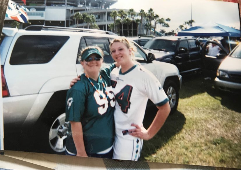 DolFanJenn's tweet photo. Looks what I found!!!! Me and my friend Kim in 2004 when @HardRockStadium was ProPlayer Stadium!!! Wow #finsupย #finsforlife representing #zachthomas !! https://t.co/wvUYlXCfSU