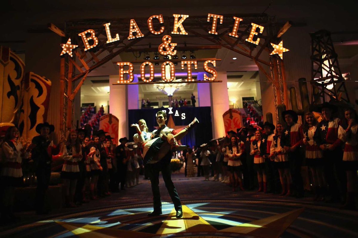 TICKET GIVEAWAY! Check out our Instagram @ texasstatesociety and @ famous_dc to see how you can win!