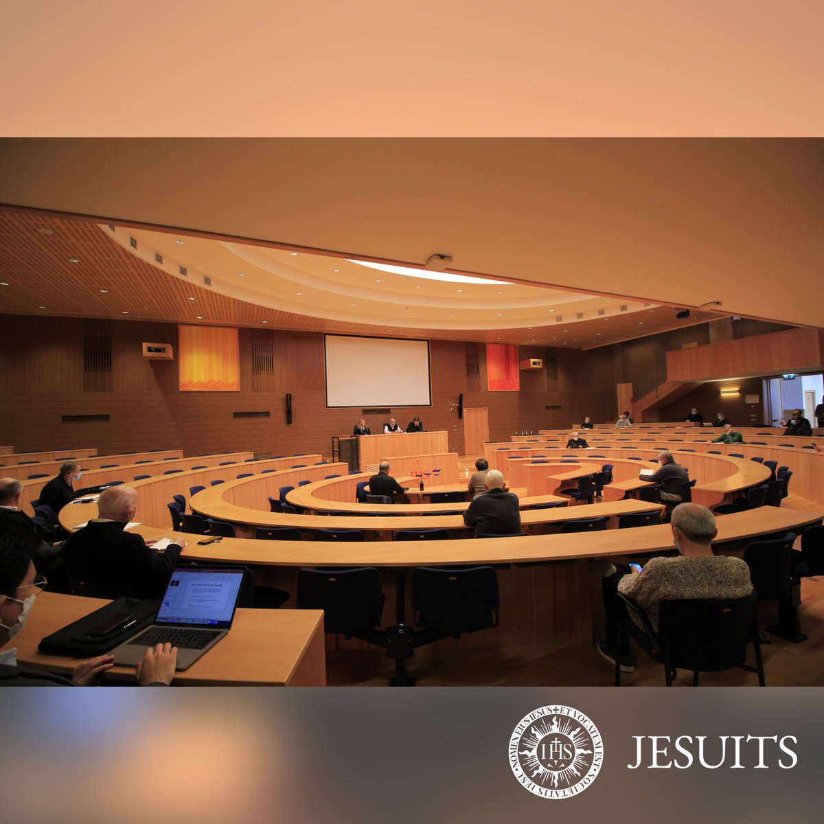 JesuitsGlobal's tweet photo. A fruitful discussion on the post covid situation by Chiara Giaccardi and Mauro Magatti.
.
#societyofjesus #covid_19 #covid #postcovid19 #postcovid #Jesuits #JesuitGeneral #curia #curiageneralizia #coviscrisis #lifepostcovid https://t.co/cEEeA1tLft