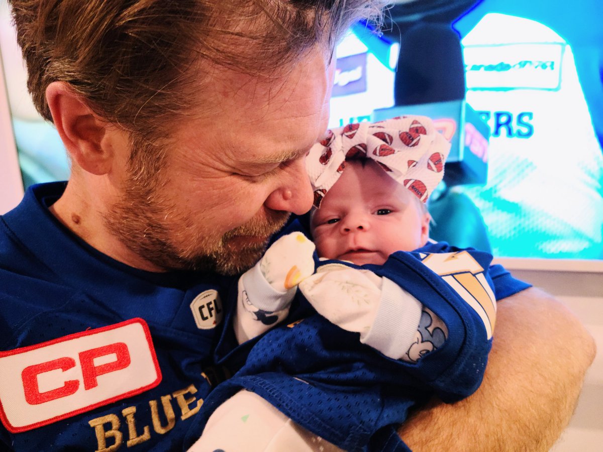 fraserdelaney's tweet photo. Her first Grey Cup, and back-to-back Champs! #HowWeCFL @Danno212 @Wpg_BlueBombers https://t.co/FKJU2o3Luy