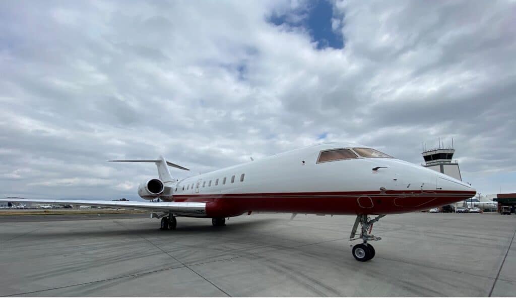 Bombardier Global Express
SN 9078
One owner since new - lowest time Global Express available today! 

gcaircraft.com/portfolio-item… #bombardier #global