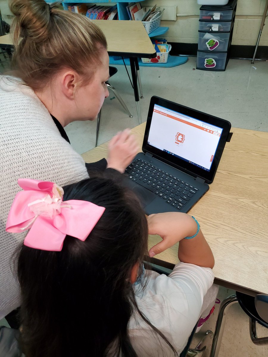 CPES_RCSTN's tweet image. Our Stem club participated in #HourOfCode last week. Students really enjoyed coding on @codeorg 
#wearercstn #tnloveslearning @robincouts