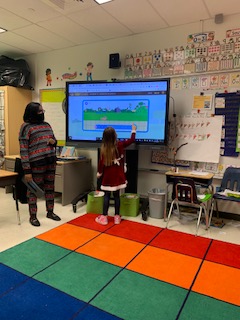 Kristy Taxson tweet media